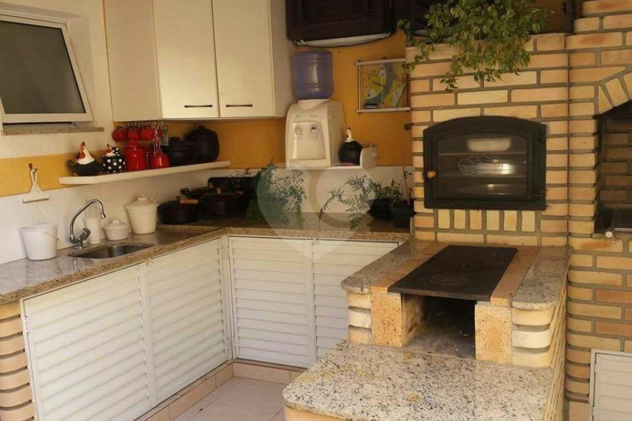 Sobrado à venda com 3 suítes em Vila Mazzei, São Paulo, SP