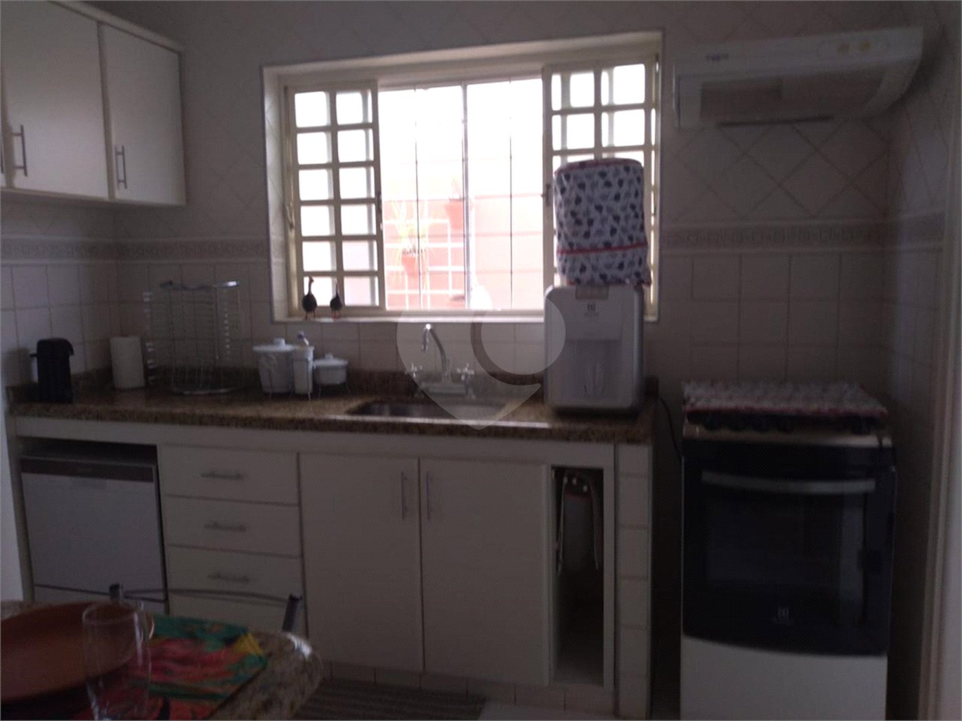 Casa à venda com 4 quartos, sendo 2 suítes, em Jardim Adalgisa, Araraquara, SP