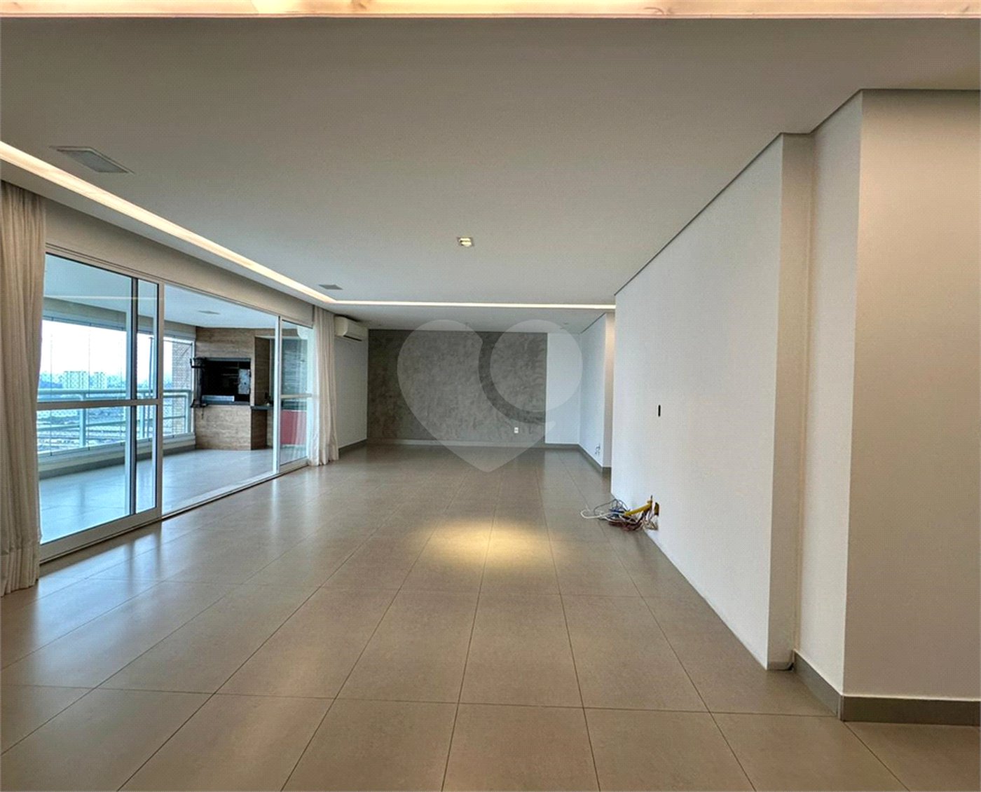 Apartamento à venda com 4 quartos, sendo 3 suítes, em Vila Leopoldina, São Paulo, SP