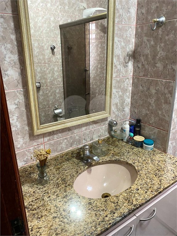 Sobrado à venda com 3 quartos, sendo 1 suíte, em Vila Nova Mazzei, São Paulo, SP