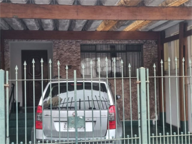 Casa à venda com 3 quartos, sendo 1 suíte,  em Santana, São Paulo, SP