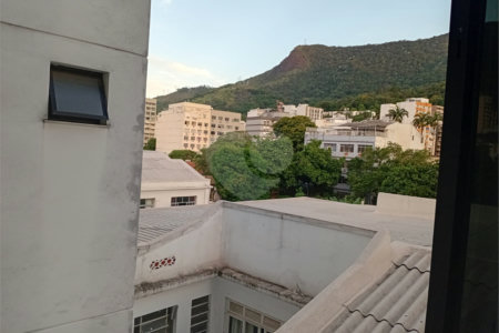 Apartamento à venda com 3 quartos, sendo 1 suíte, em Tijuca, Rio de Janeiro, RJ