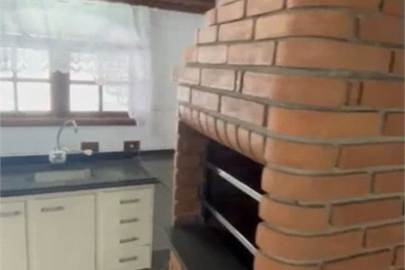 Casa à venda com 3 suítes em Vila Romana, São Paulo, SP