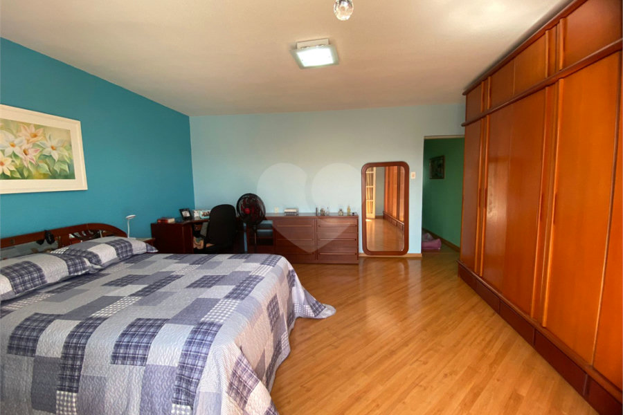 Sobrado à venda com 3 quartos em Vila Medeiros, São Paulo, SP