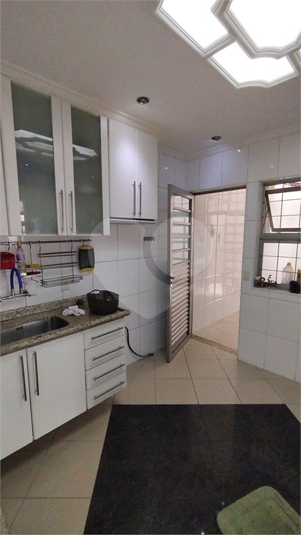 Sobrado à venda com 3 quartos, sendo 1 suíte, em Parque São Domingos, São Paulo, SP