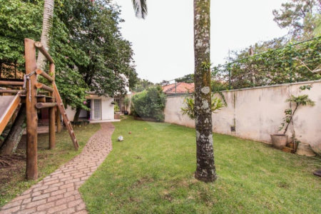 Casa à venda com 4 quartos, sendo 2 suítes, em Brooklin, São Paulo, SP