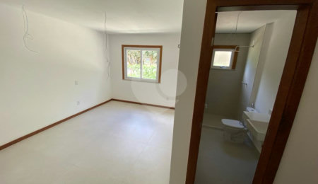 Casa em condomínio à venda com 4 suítes em Praia Rasa, Armação dos Búzios, RJ