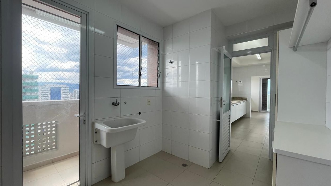Apartamento com 4 dormitórios à venda, 274 m² por R$ 4.690.000,00 - Boqueirão - Santos/SP