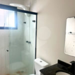 Casa à venda ou para alugar com 3 quartos, sendo 1 suíte, no condomínio Residencial Marchant Buarque, Atibaia - SP