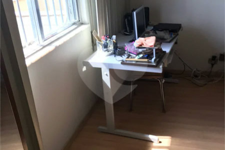 Sobrado à venda com 5 quartos, sendo 1 suíte, em Jardim São Bento, São Paulo, SP