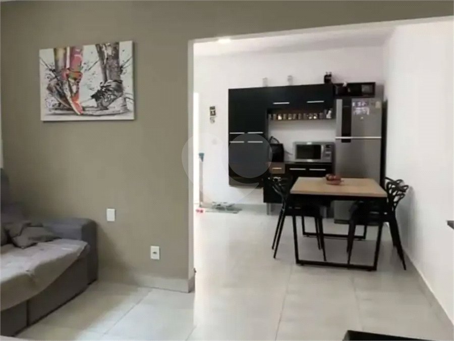 Sobrado à venda com 4 quartos, sendo 1 suíte, em Vila Pirituba, São Paulo, SP