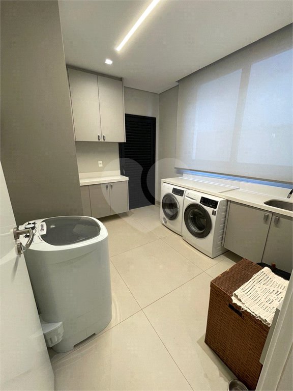 Casa à venda com 4 suítes no condomínio Quinta das Laranjeiras, Araraquara - SP
