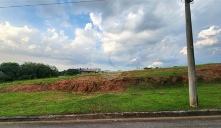 Terreno à venda no condomínio Santa Isabel I, Louveira - SP