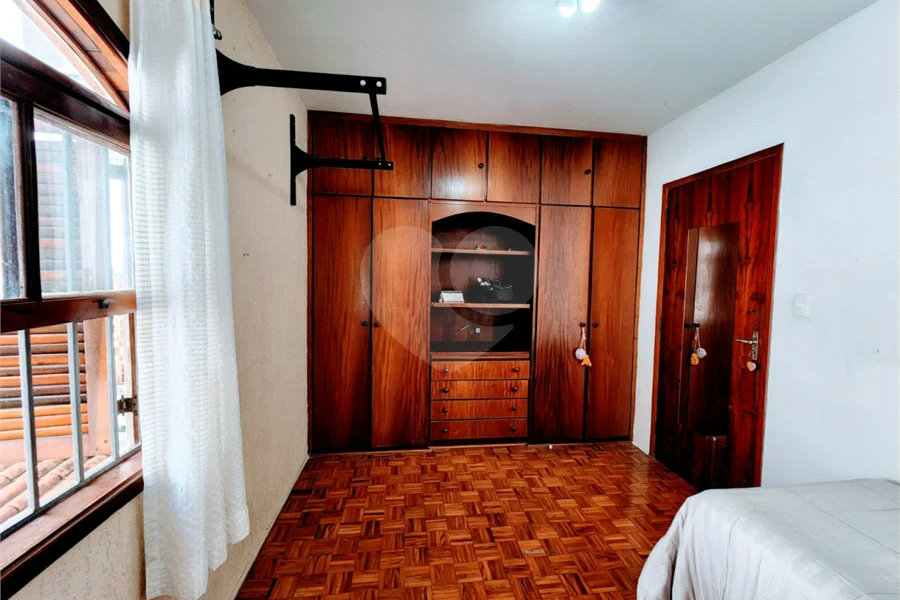 Sobrado à venda com 3 quartos, sendo 1 suíte, em Horto, São Paulo, SP