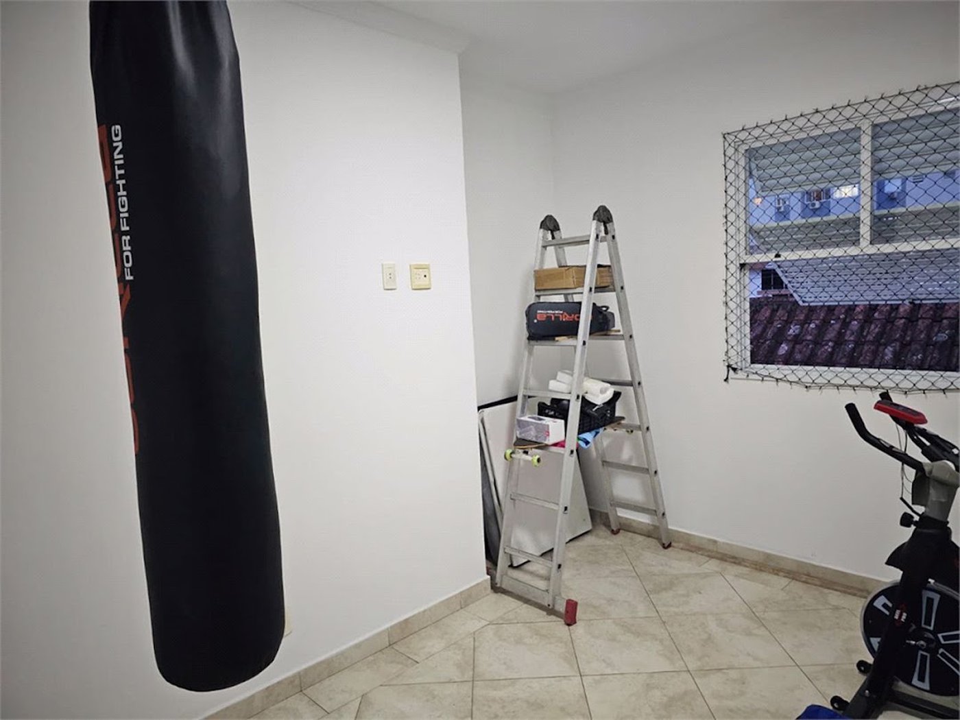 Casa com 5 dormitórios à venda, 220 m² por R$ 1.600.000,00 - Boqueirão - Santos/SP