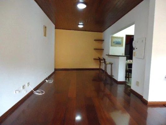 Sobrado à venda ou para alugar com 2 suítes em Paraisópolis, São Paulo, SP