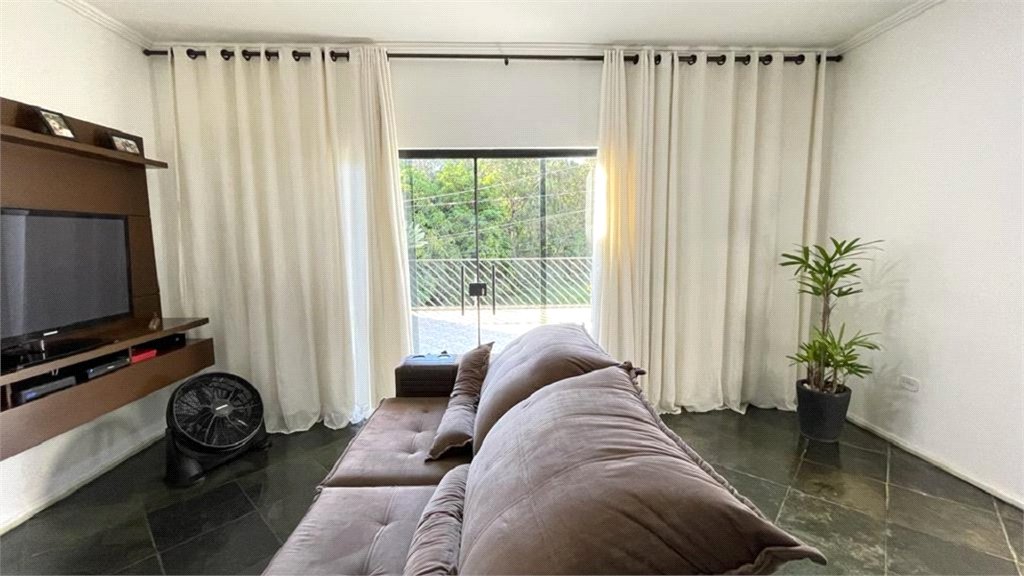 Casa à venda com 3 quartos, sendo 1 suíte,  em Jardim Wanel Ville IV, Sorocaba, SP