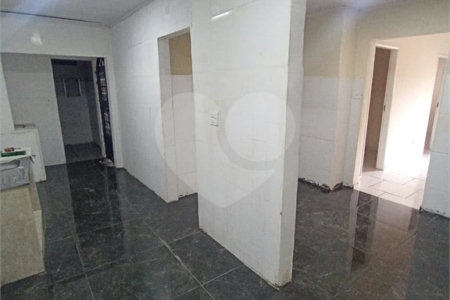 Casa à venda com 5 quartos em Campo Grande, Rio de Janeiro, RJ