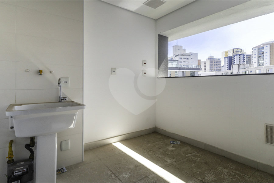 Apartamento à venda com 4 quartos, sendo 3 suítes, em Perdizes, São Paulo, SP