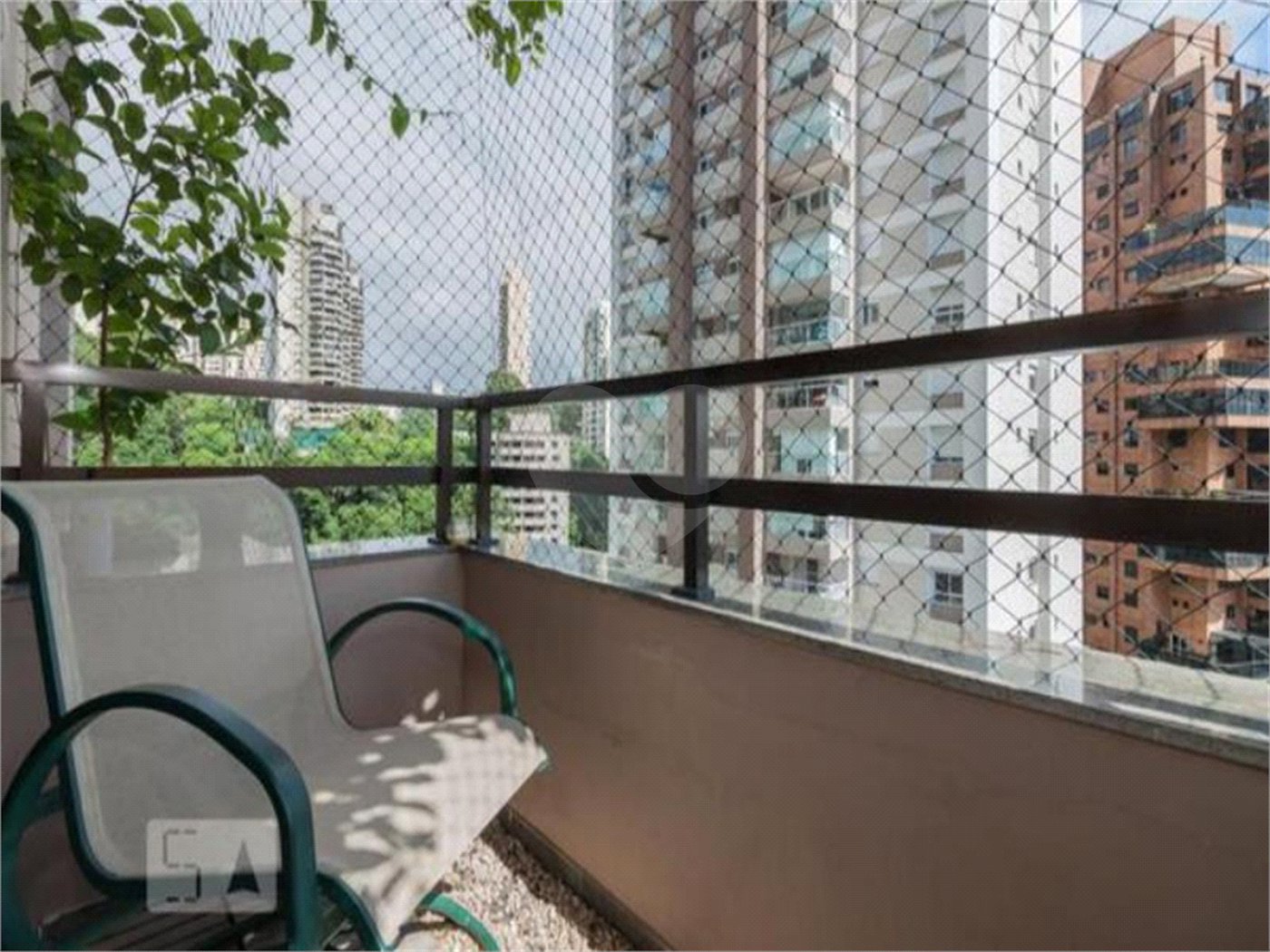 Apartamento à venda ou para alugar com 3 suítes em Jardim Fonte do Morumbi, São Paulo, SP