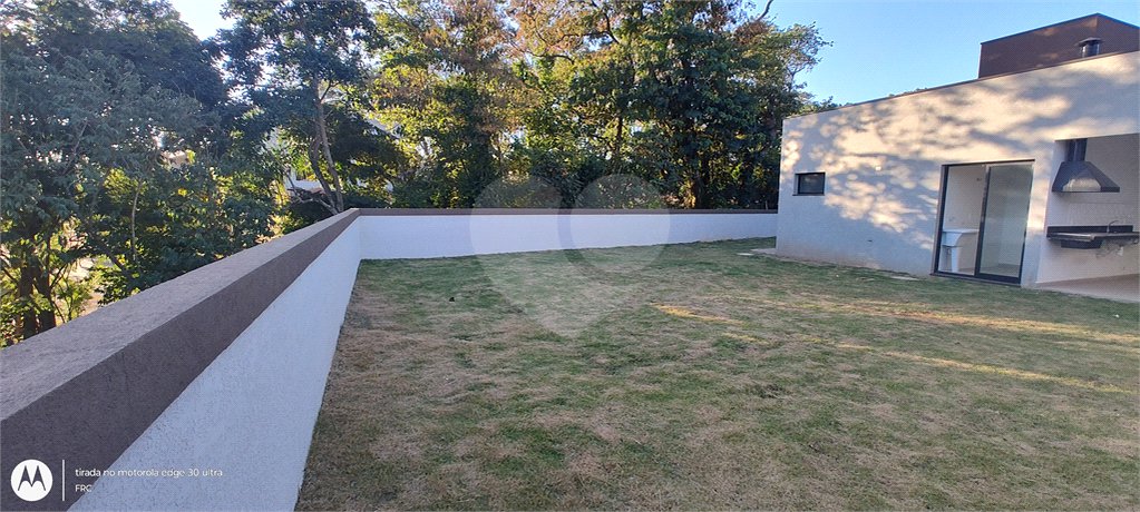 Casa à venda com 3 suítes no condomínio Reserva Ybyra, Atibaia - SP