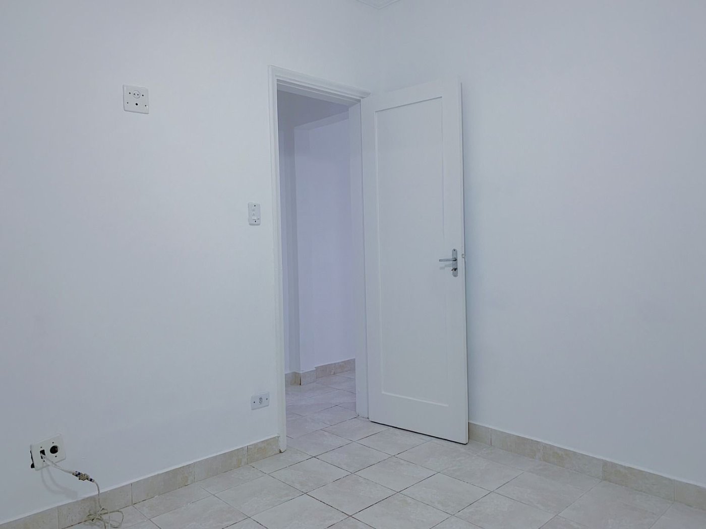 Apartamento com 2 dormitórios à venda, 76 m² por R$ 490.000,00 - Boqueirão - Santos/SP