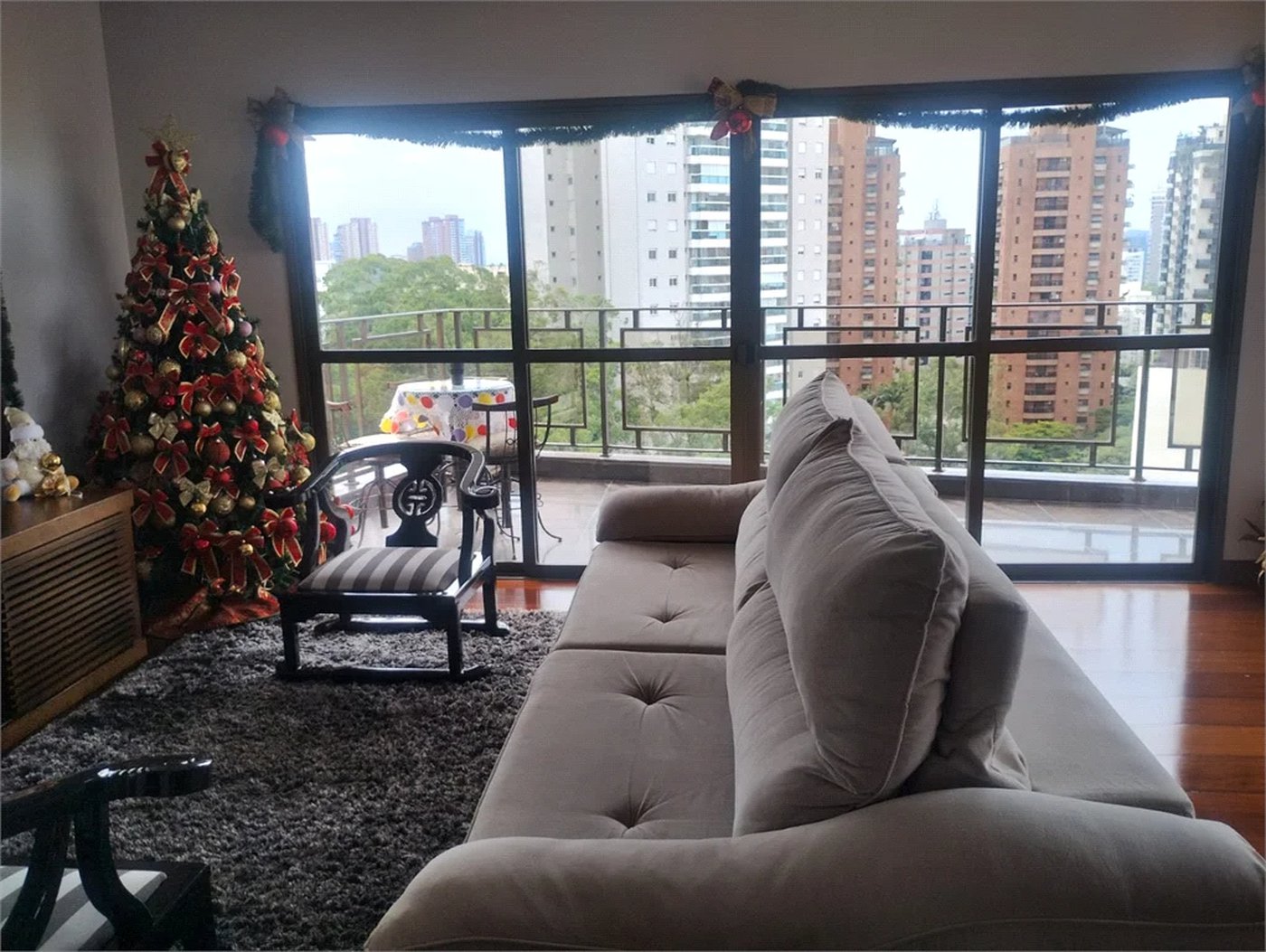 Apartamento à venda ou para alugar com 4 quartos, sendo 1 suíte, em Vila Andrade, São Paulo, SP