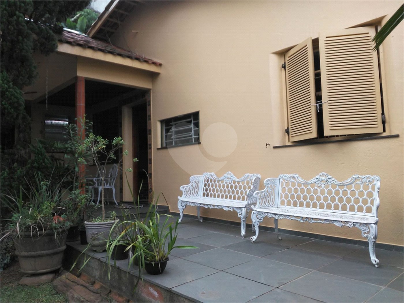 Sobrado à venda com 3 quartos, sendo 1 suíte, em Jardim Itacolomi, São Paulo, SP