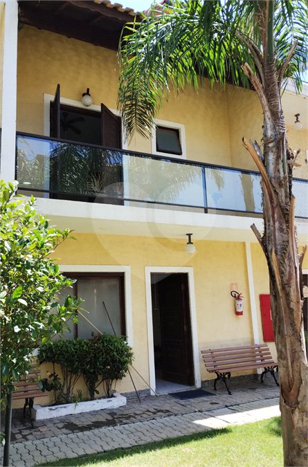 Casa à venda com 2 suítes, no condomínio Residencial Vitória Régia, Bertioga - SP