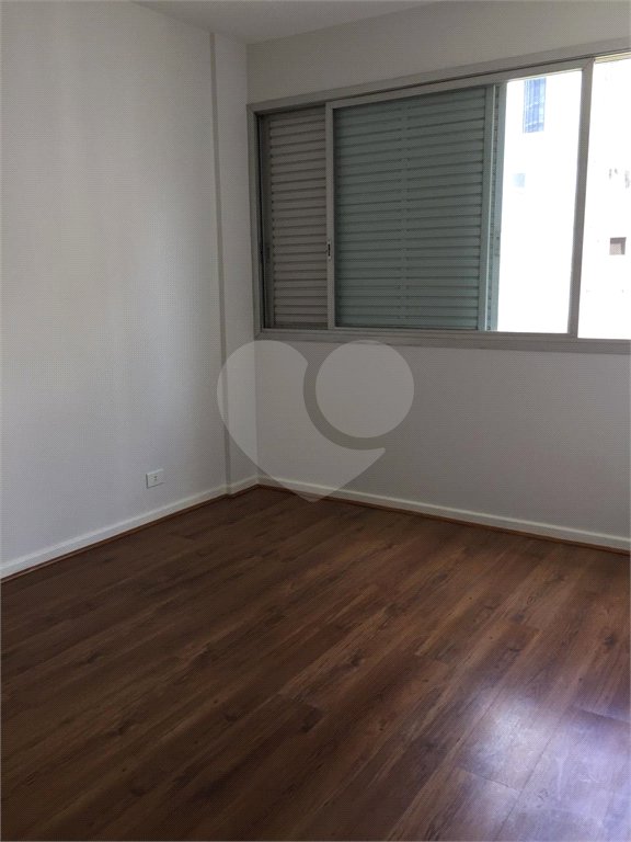 Apartamento à venda com 3 quartos, sendo 1 suíte, em Itaim Bibi, São Paulo, SP