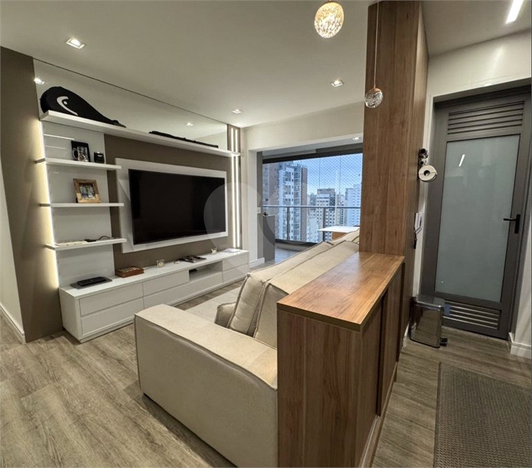 Apartamento para alugar com 2 quartos, sendo 1 suíte,  em Indianópolis, São Paulo, SP