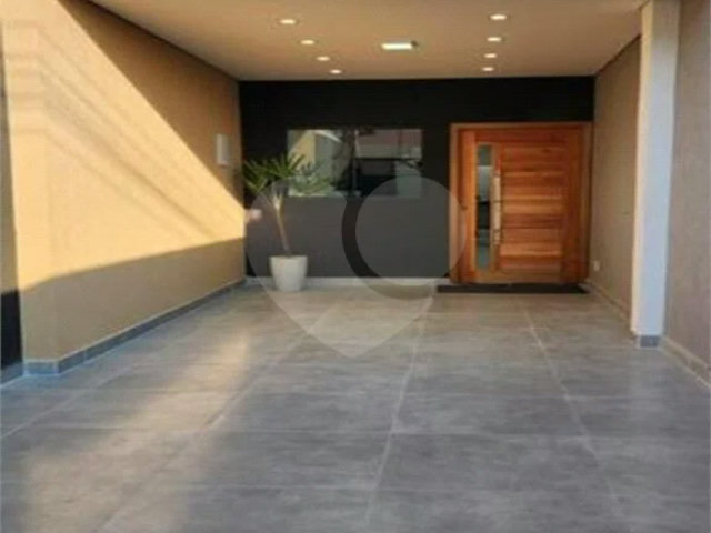 Casa à venda com 1 quarto, sendo 2 suítes,  no condomínio Residencial Oliveira, São Paulo - SP