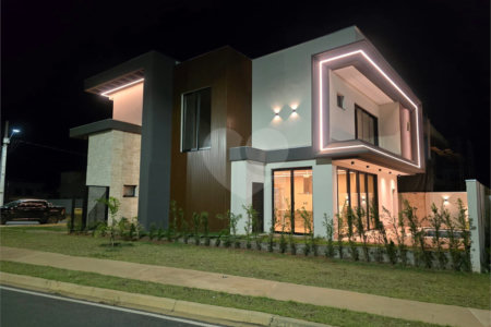 Casa à venda com 3 suítes no condomínio Brisas, Cuiabá - MT