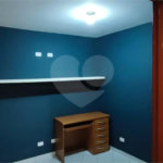 Casa à venda com 3 quartos, sendo 1 suíte, no condomínio Residencial Gabriela, São Paulo - SP