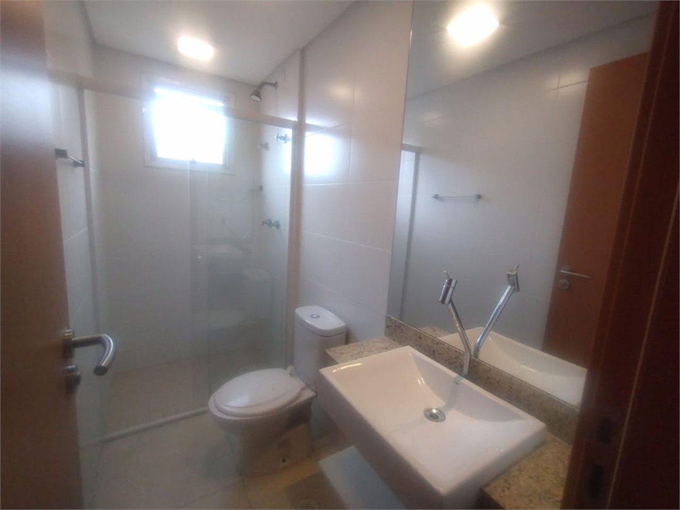 Apartamento Residencial à venda, Jardim Virginia, Guarujá - AP1301.