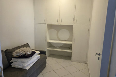 Apartamento à venda com 2 suítes em Cerqueira César, São Paulo, SP