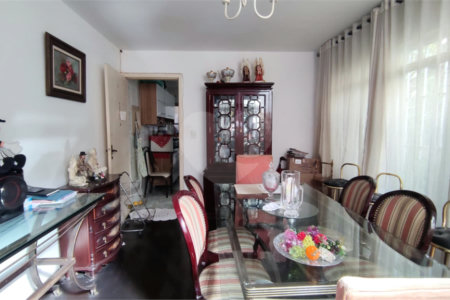 Casa à venda com 3 quartos, sendo 1 suíte, em Mirandópolis, São Paulo, SP