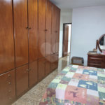 Sobrado à venda com 3 quartos, sendo 1 suíte,  em Jardim Campo Limpo, São Paulo, SP