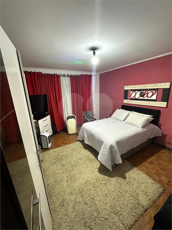Sobrado à venda com 4 quartos, sendo 2 suítes, em Tucuruvi, São Paulo, SP
