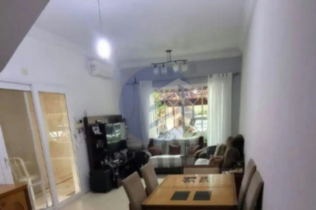 Sobrado espaçoso e completo em condomínio fechado no Bonfiglioli!
