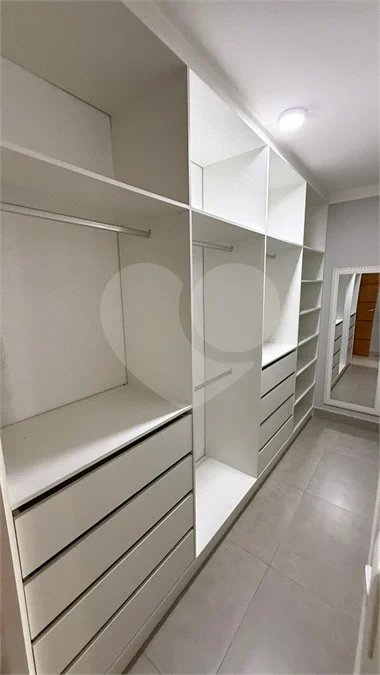 Casa a venda, composta por 2 casas separadas no Jaraguá em Piracicaba - SP.