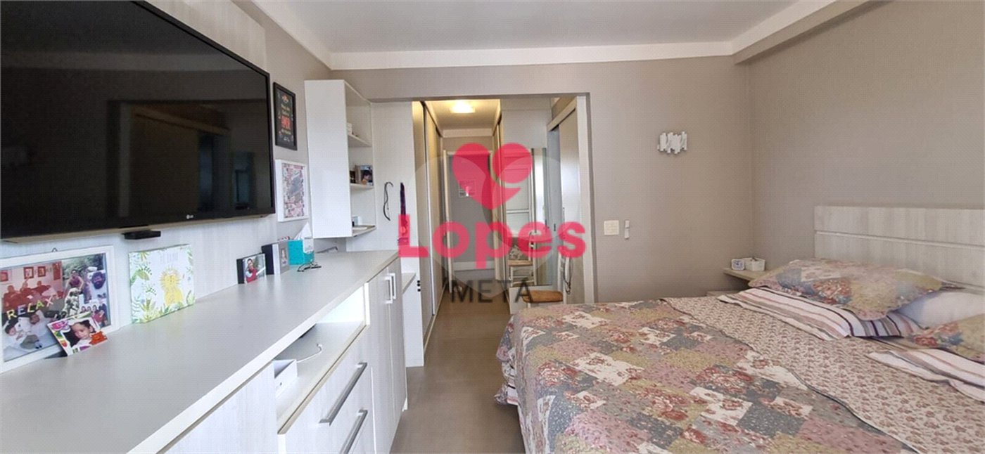 Apartamento à venda com 4 quartos, sendo 2 suítes,  em Jardim Esplanada, São José dos Campos, SP