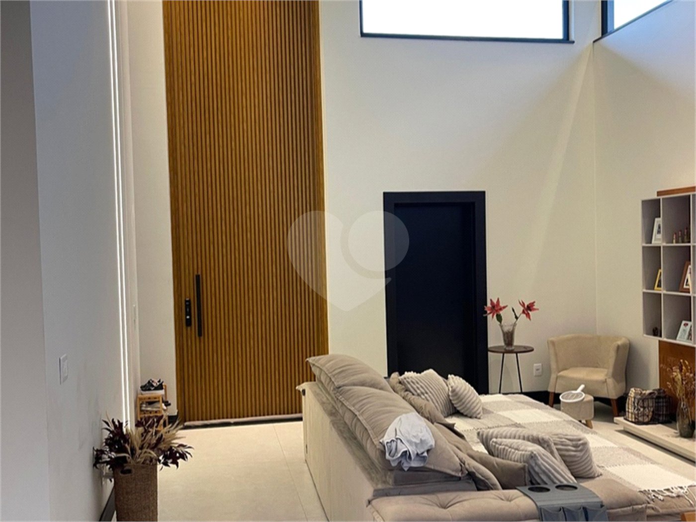 Casa à venda com 3 suítes no condomínio Mont Blanc, Sorocaba - SP