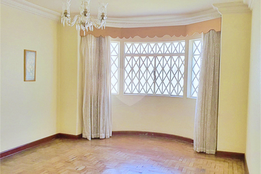 Sobrado à venda com 3 quartos em Santana, São Paulo, SP