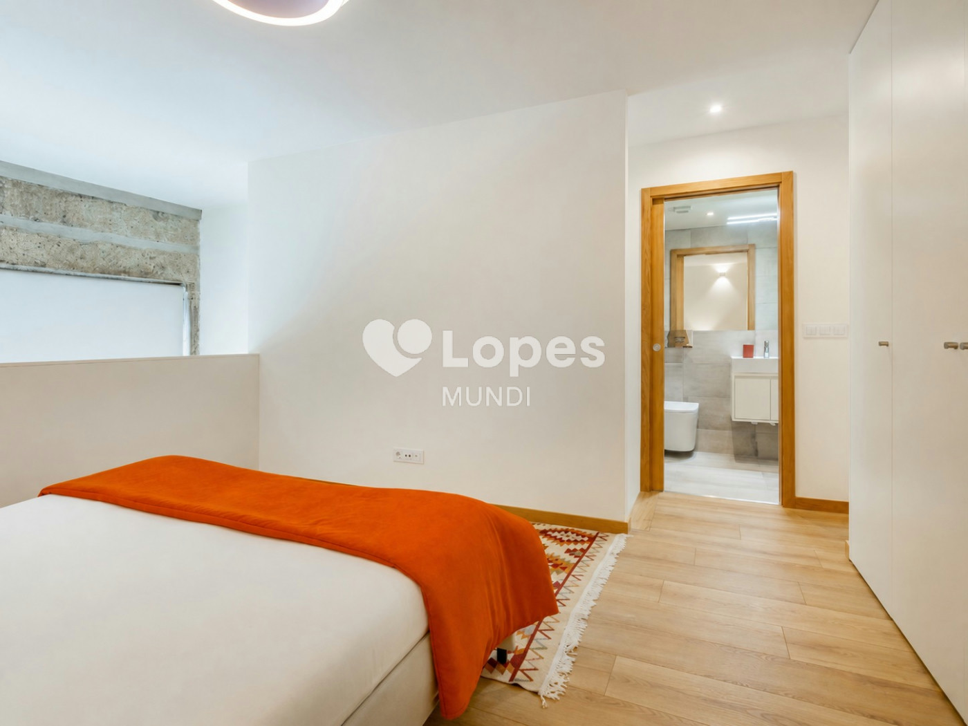 Apartamento T1 Duplex à venda no Bonfim, Porto, Portugal – Mobiliado