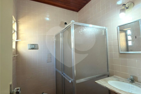 Cobertura à venda com 4 quartos, sendo 2 suítes,  em Braga, Cabo Frio, RJ