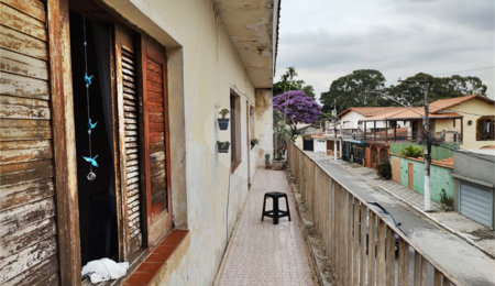 Prédio à venda com 4 quartos, sendo 1 suíte,  em Tremembé, São Paulo, SP