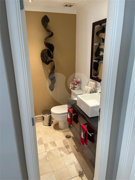 Apartamento à venda com 3 suítes em Vila Gertrudes, São Paulo, SP