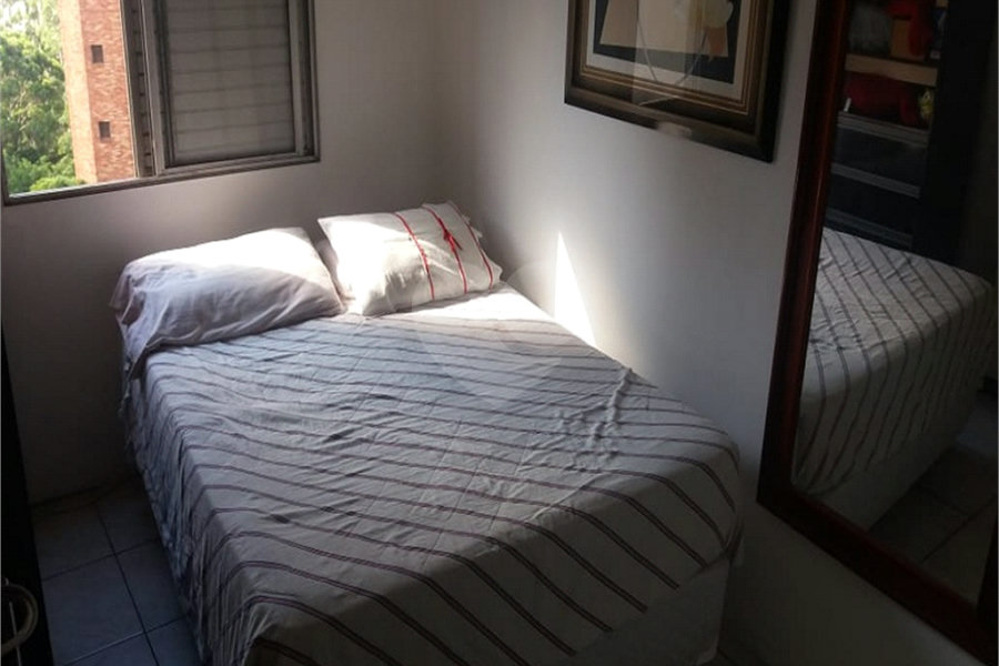 Apartamento à venda com 2 quartos em Morumbi, São Paulo, SP