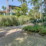 Casa à venda com 6 quartos, sendo 2 suítes, no condomínio Chácara Flora, São Paulo - SP
